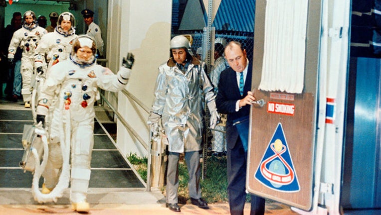 86c8916f-apollo8-NASA_1545353901585-402429.jpg