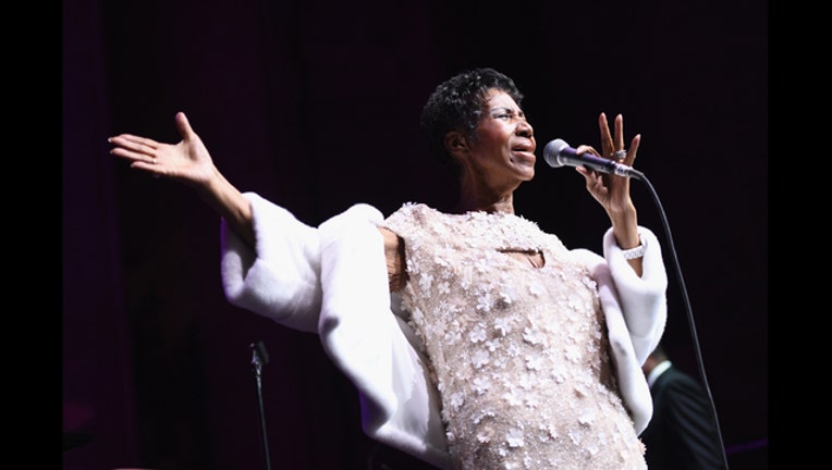 aretha franklin getty image 775070620GB00053_Elton_John_1534171120496