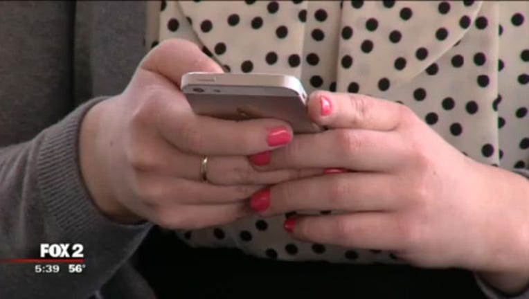 cellphones_1538432219798.jpg
