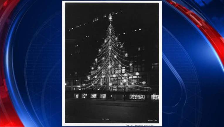 f716937f-christmas-tree-on-hudsons-in-1955-dhs-tbt-12-4-15_1449244054707.jpg
