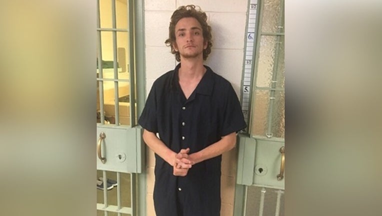 dakota_theriot_mug_02_012719_1548613730836-401096.jpg