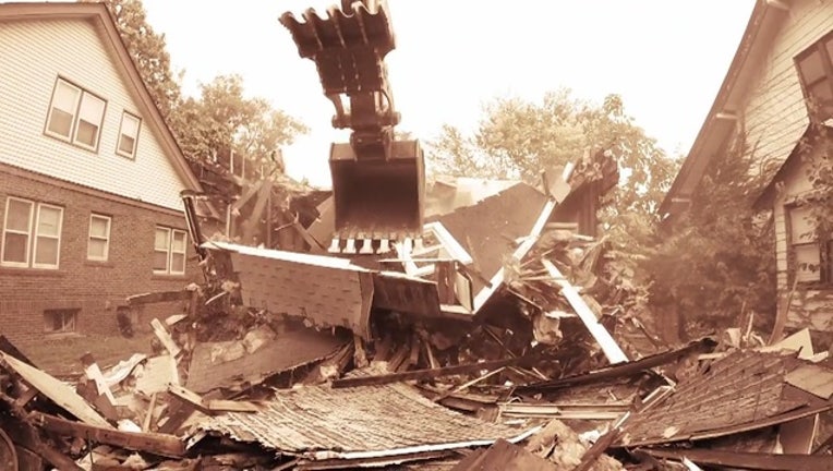 13b9f9c4-demo house_1444880924872.jpg