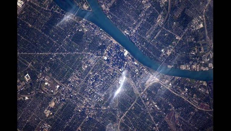 2a2dd885-detroit_from_space_9_24_15_1443121142375.jpg