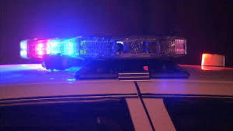 e0f63d0c-police sirens generic_1561322745493.jpg.jpg
