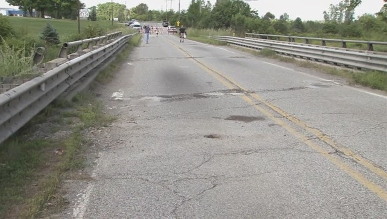 roads_in_bad_shape_8.25.15_1440554941323.jpg