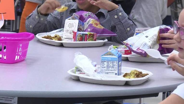 school-lunches_1554307915487-402970-402970.jpg