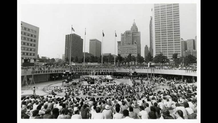 1e1644cf-tbt_1982_jazzfest_9_3_15_1441292530129.jpg