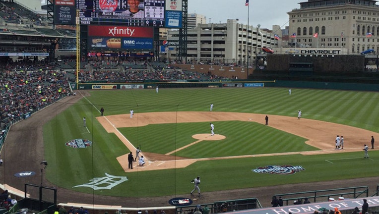 tigers vs yankees 4.11.16_1460391605093.jpg