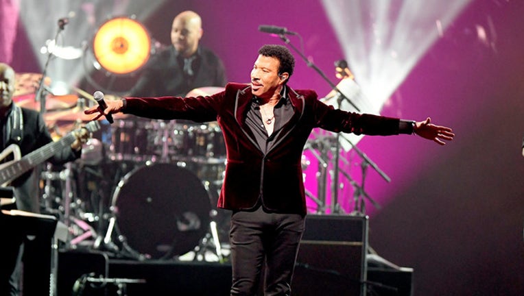 9790692c-wjbk_Lionel Richie_032519_1553519698146.JPG.jpg