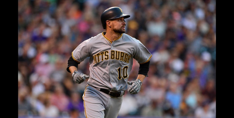 Jordy Mercer Contract: Latest News and Rumors on Negotiations with