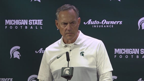 WATCH: Michigan State squeaks by Indiana 40-31