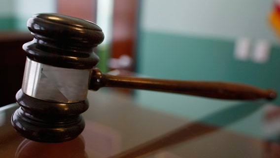 Grosse Ile teacher charged with indecent exposure at park