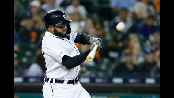 Twins break HR record but lose to Tigers 10-7