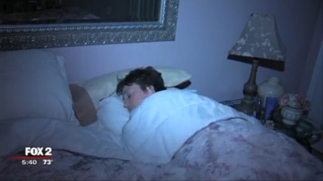 Study: Turn off your TV before going to bed if you want to stay healthy