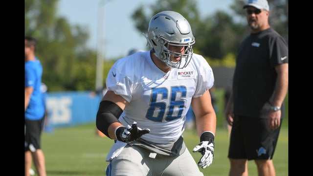Lions agree to extension with OL Joe Dahl through 2021