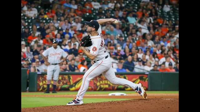 Verlander allows 2 HRs in 2-hitter, loses 2-1 to Tigers