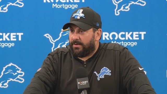 Lions sign Perkins after putting Johnson on IR