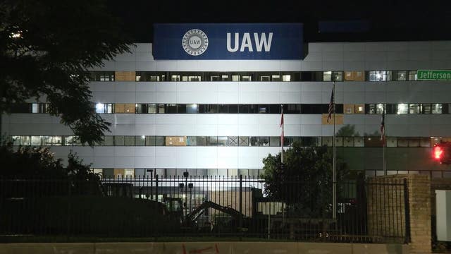 UAW pressing Big Three to close US factories for coronavirus concerns