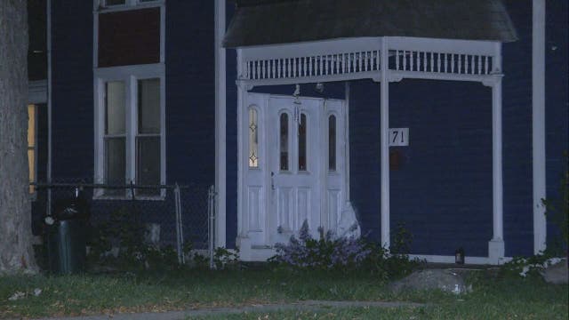 Ex-boyfriend in custody after woman's new boyfriend shot, killed in Mount Clemens