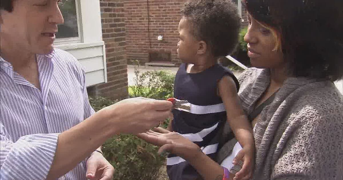 Homeless Detroit mom of three fighting cancer gets free home | FOX 2 ...
