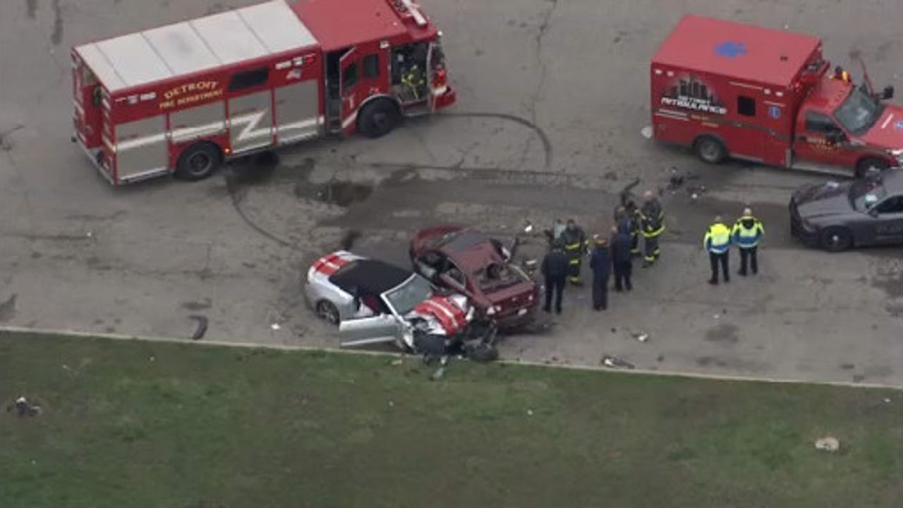 2 People Killed In Crash On Detroit's West Side | FOX 2 Detroit