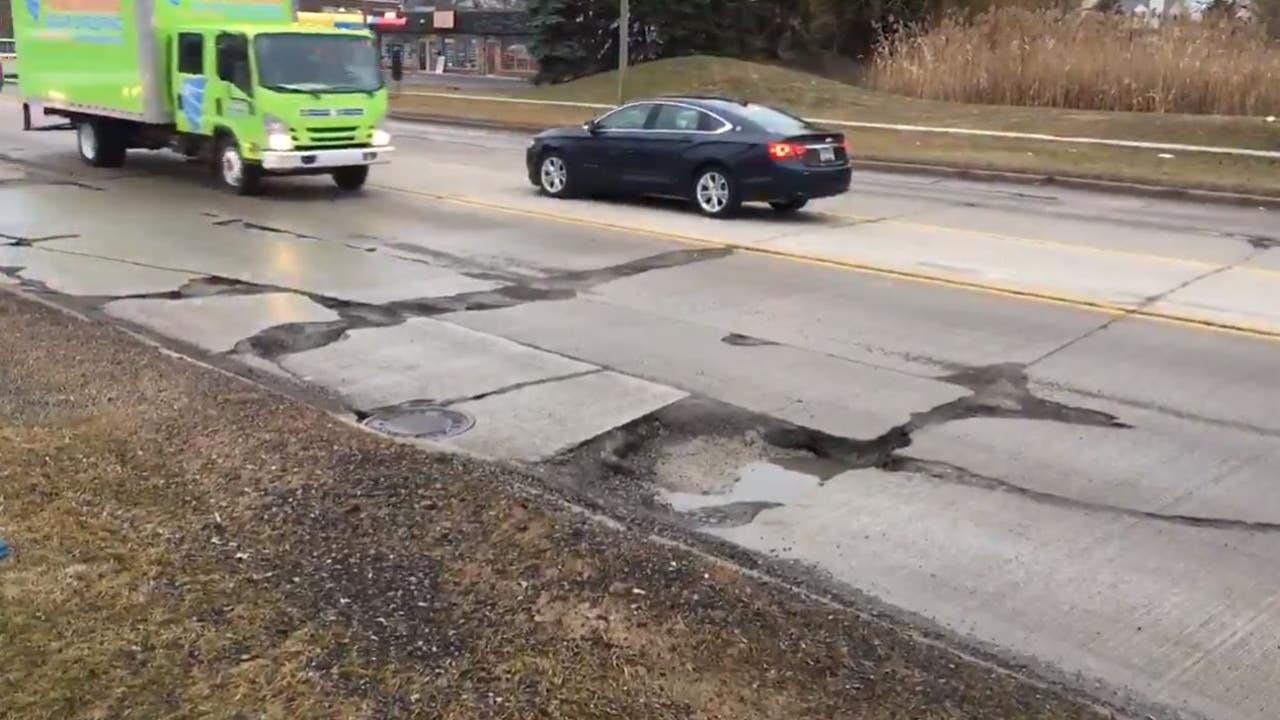 Gov. Gretchen Whitmer issues directive to speed up pothole repairs on trunklines - Vimarsana News