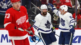 Maple Leafs beat Red Wings 5-2