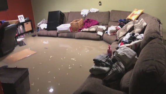 5 homes flooded in Dearborn Heights with sewage