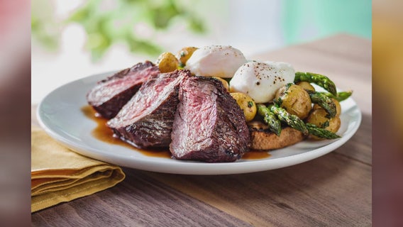 Cooking Kona Crusted Prime Sirloin with Seasons 52