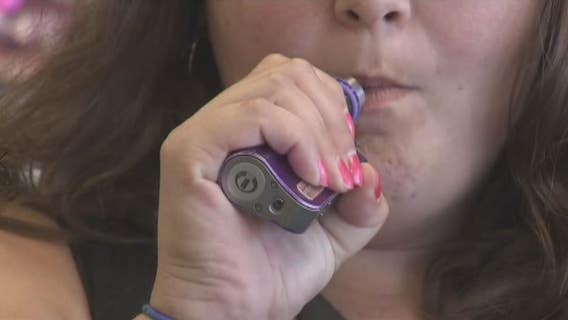 Michigan Health Dept. issues health advisory after chemical linked to lung injuries found in vaping devices