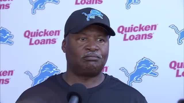 Lions put Hill on IR, sign Lott for DL help