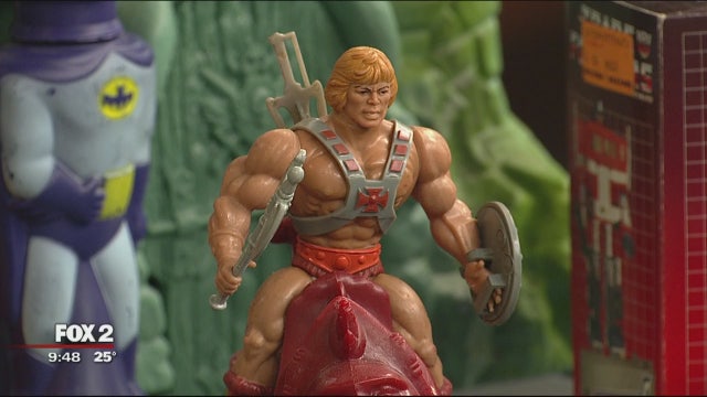 Royal Oak toy show is back