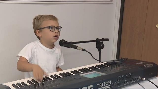 7-year-old blind piano prodigy lights up Livonia visiting Seedlings Braille Books