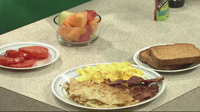 Cutting out calories in your breakfast, lunch and dinner
