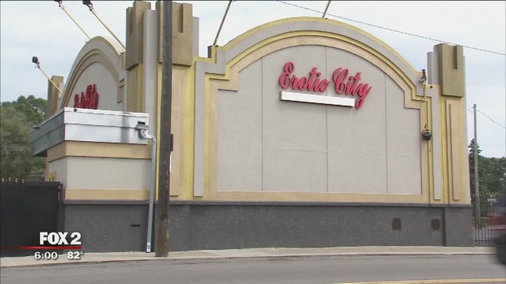 Erotic city strip club