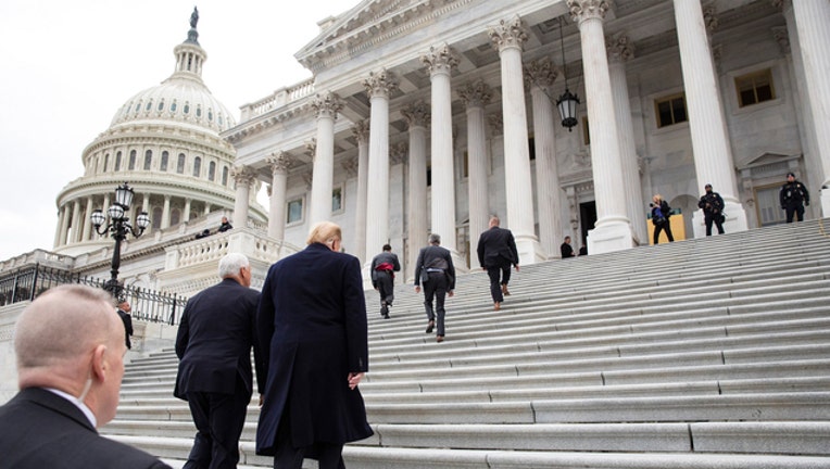 fa2b3791-CAPITOL-GOVERNMENT-TRUMP-PENCE_1547350398974-401720.jpg
