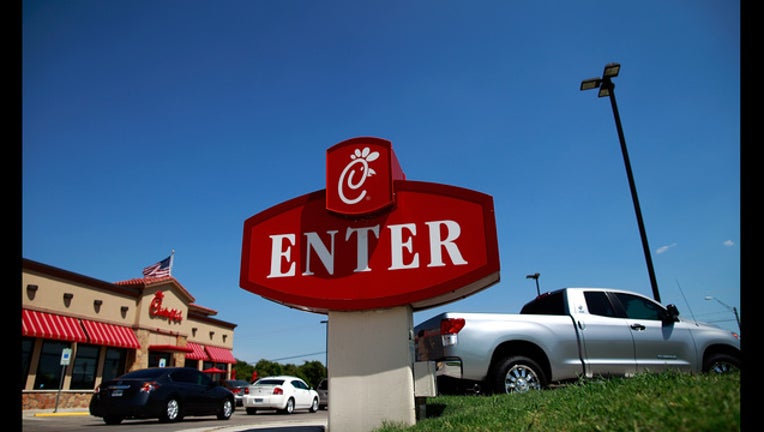 ff94d38b-chick fil a getty image 70790460_1512054045058