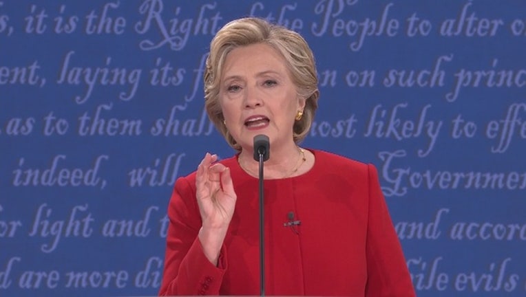 2eaf472c-Hillary debate 2_1474955857100.jpg