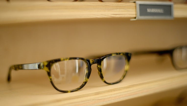 bb131fec-warby-parker-GETTY-IMAGES_1504895996096.jpg