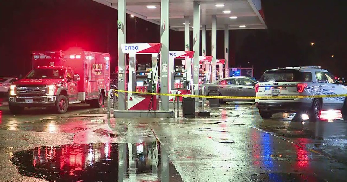Man shot dead inside gas station by man in clown mask | FOX 2 Detroit