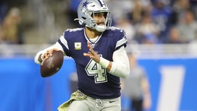 Cowboys get huge day from Prescott, beat Lions