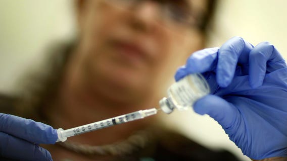 Researchers to pay volunteers more than $3,000 to be deliberately infected with flu virus