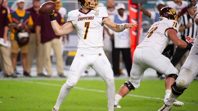 Central Michigan University beats Toledo 49-7, clinches MAC-West title