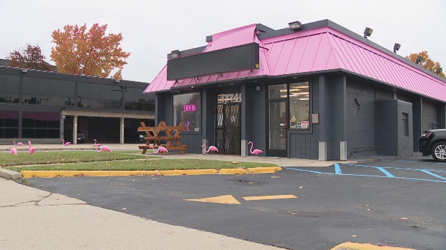 Checking out Flamingo to Go in Detroit