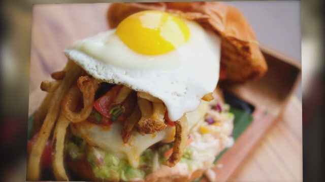 Eve Aronoff-Fernandez from Frita Batidos demo Turkey Frita