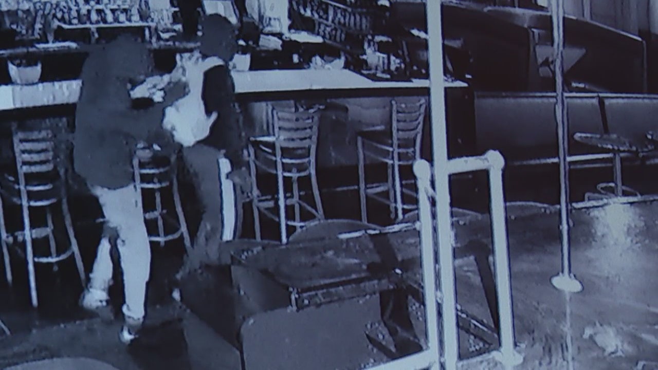 Police And Manager Suspect Inside Job In Theft Of 10k From Strip Club 7083