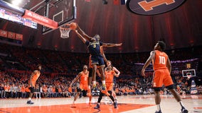 Kofi Cockburn helps Illinois upset No. 5 Michigan