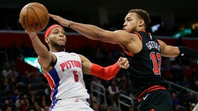 Pistons fall 119-107 without Rose to the Bulls