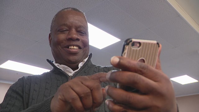 Program helps former prisoners get back into the workforce