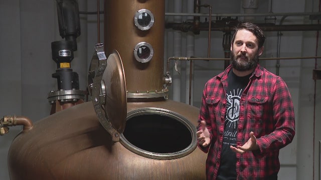 Beekeepers and bourbon distillers team up